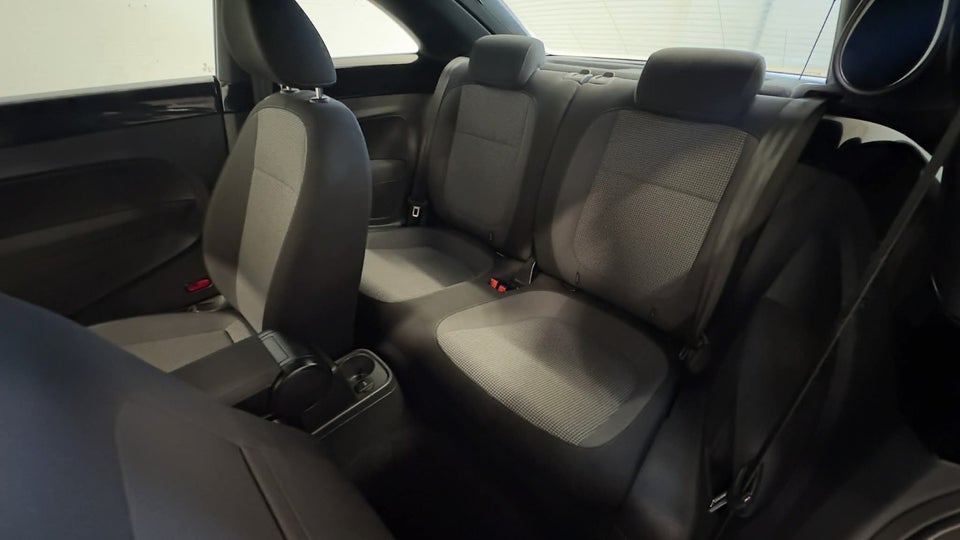 VW The Beetle 1,2 TSi 105 Design 2d