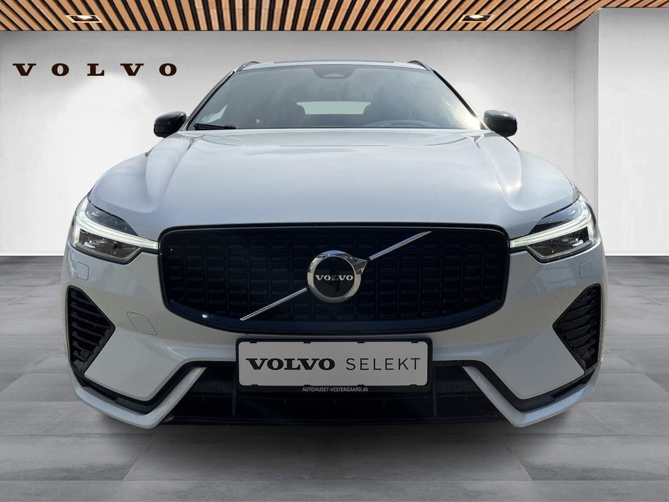Volvo XC60 2,0 T6 ReCharge R-Design aut. AWD 5d