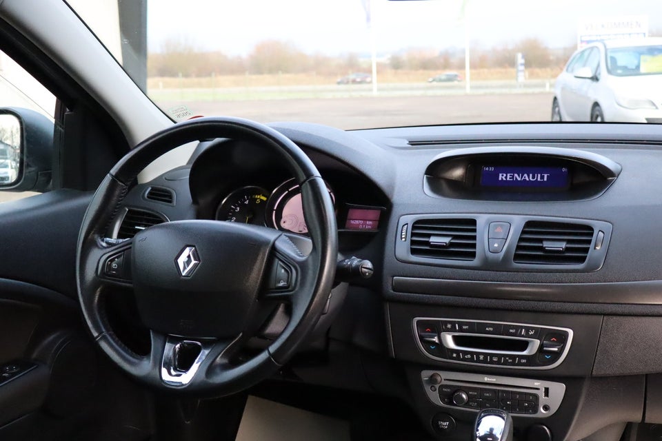 Renault Megane III 1,5 dCi 110 Expression Sport Tourer aut. 5d