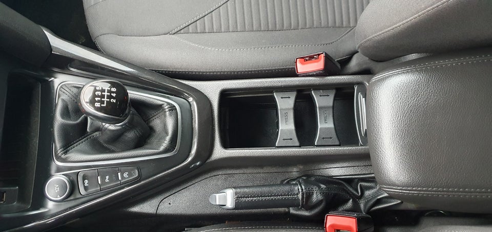 Ford Focus 1,0 SCTi 125 Titanium stc. 5d