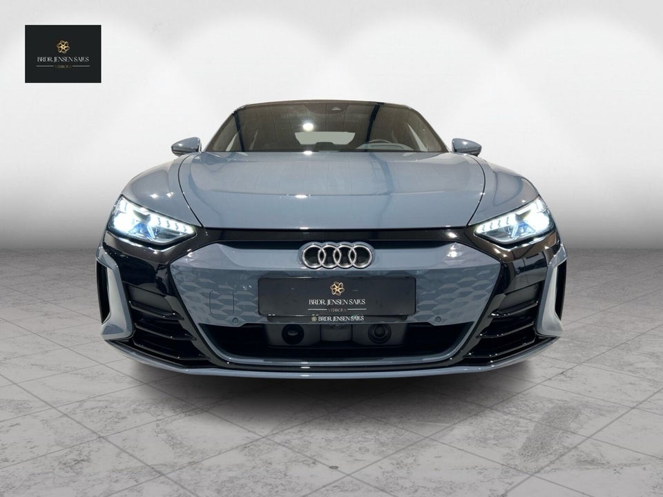 Audi e-tron GT quattro 4d