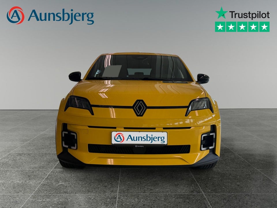 Renault 5 E-Tech 40 Techno 5d