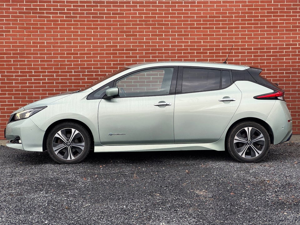 Nissan Leaf 40 Tekna 5d
