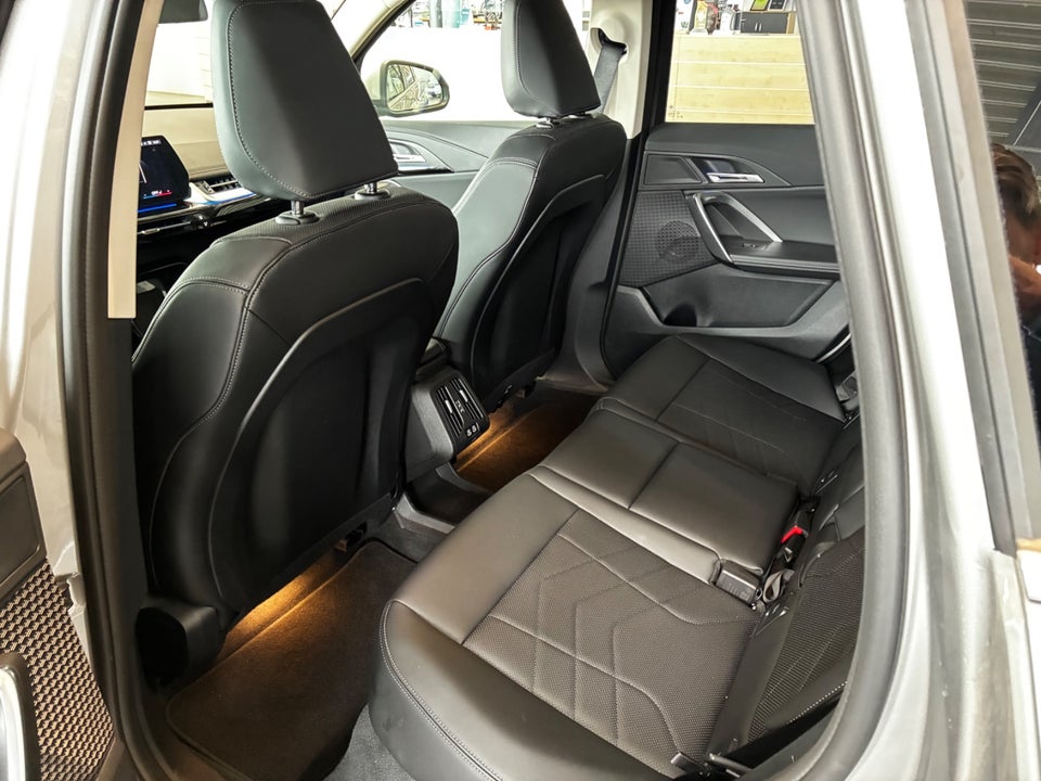 BMW iX1 eDrive20 X-Line 5d