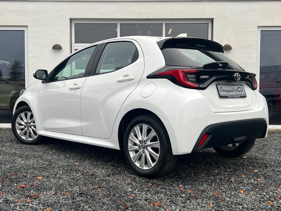 Toyota Yaris 1,0 Active Tech+ 5d