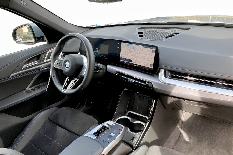 BMW iX1 eDrive20 M-Sport 5d