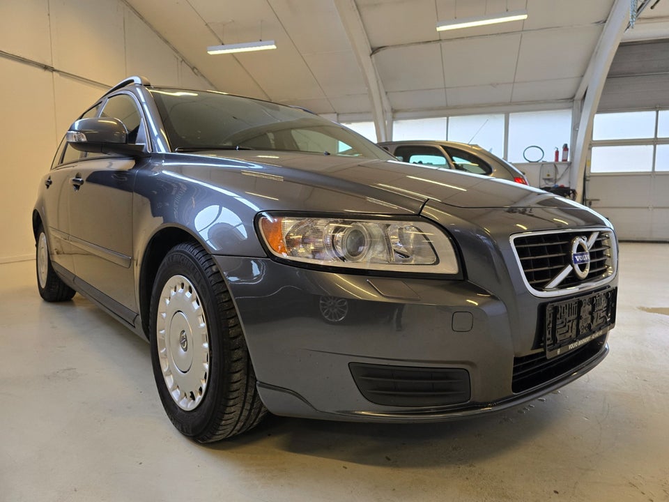 Volvo V50 1,6  5d