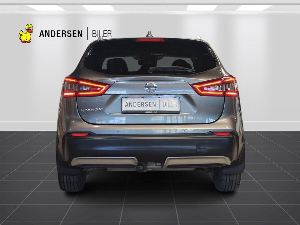 Nissan Qashqai 1,3 Dig-T 140 N-Connecta 5d