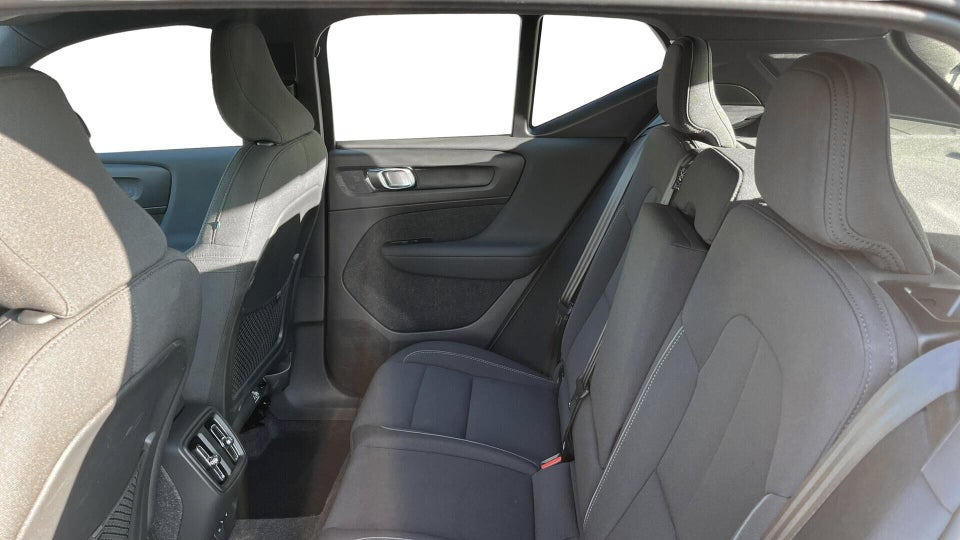 Volvo EX40 Extended Range Core 5d