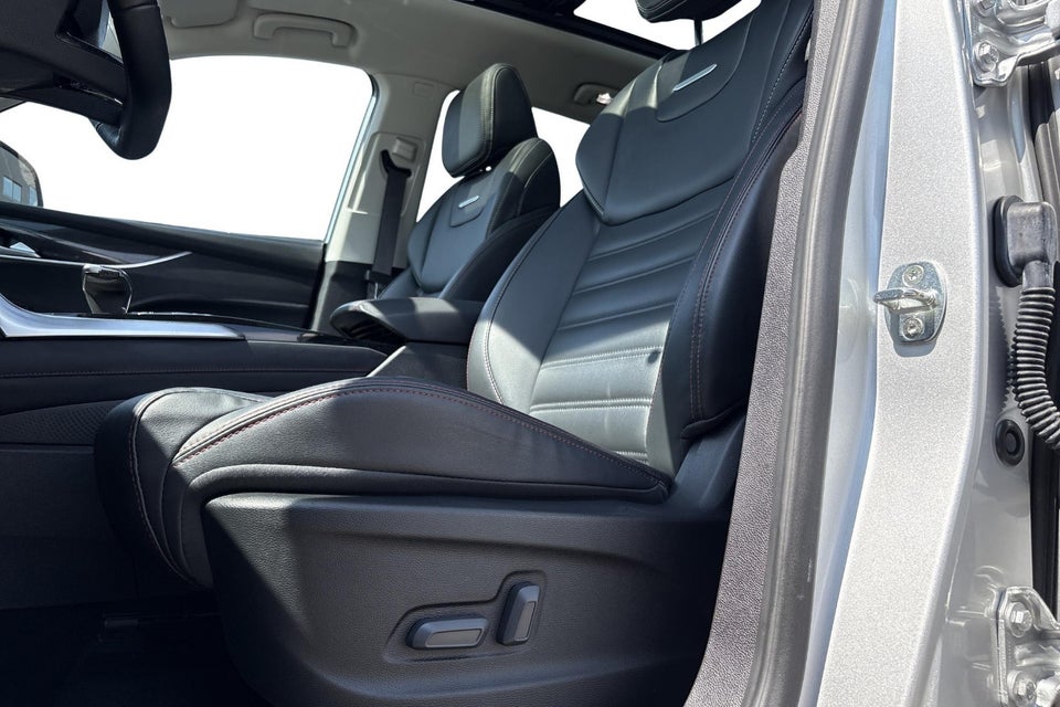 Maxus Euniq6 70  5d