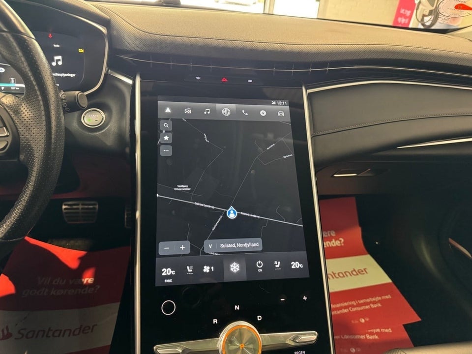 MG Marvel R Luxury 5d