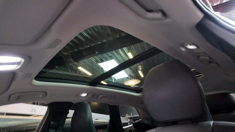 Volvo XC60 2,0 T8 ReCharge Inscription aut. AWD 5d