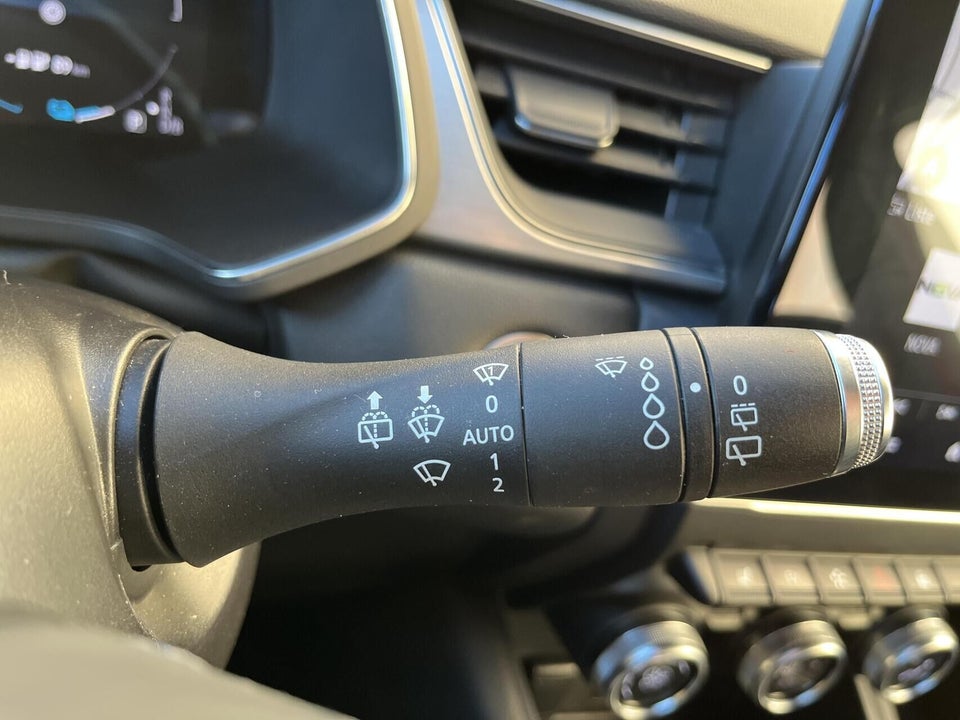 Renault Captur 1,6 E-Tech Intens 5d