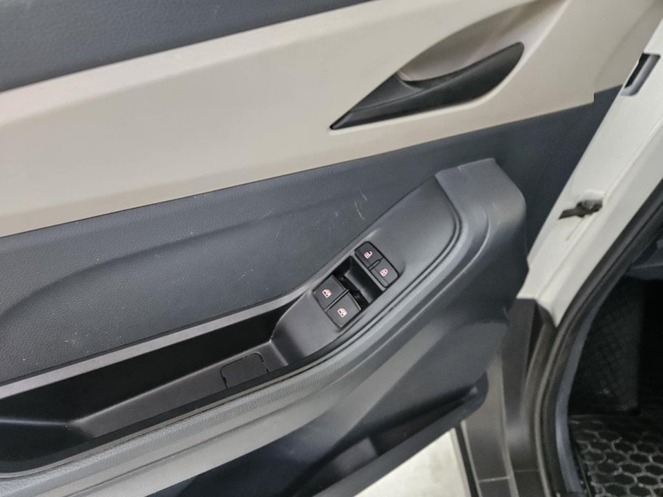 Maxus e-Deliver 3 52 Cargo Van SWB