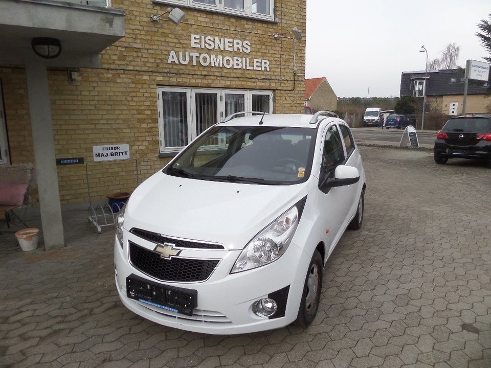 Chevrolet Spark 1,0 LS 5d