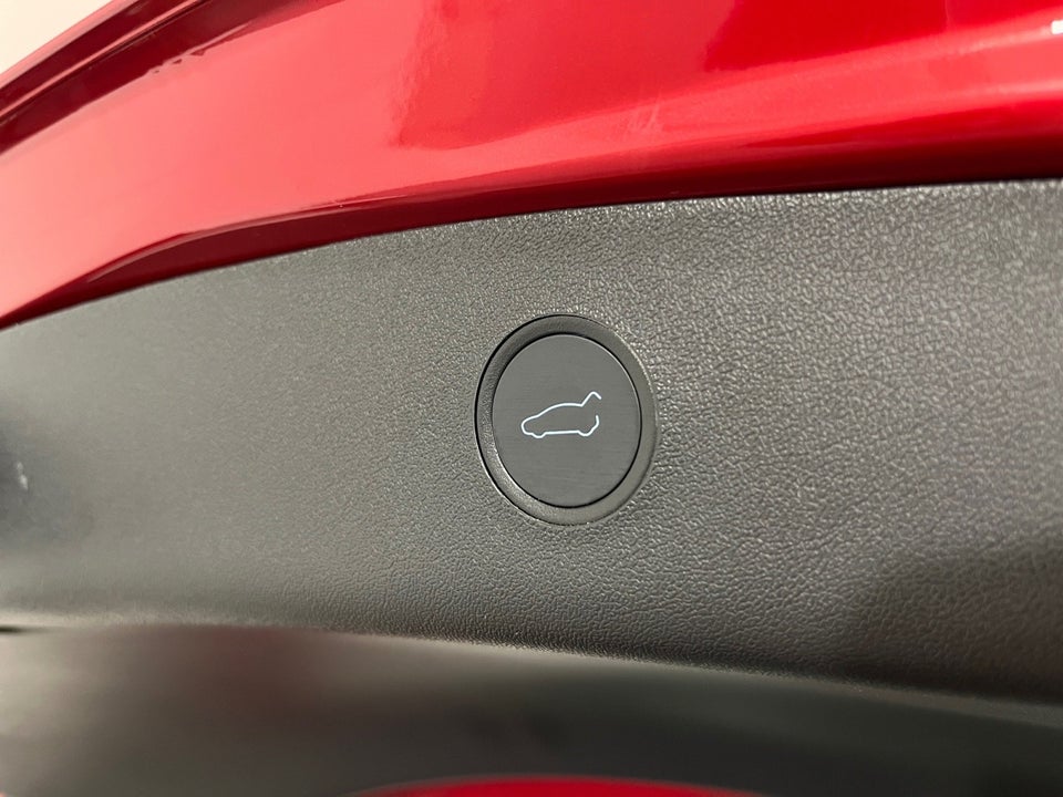 Tesla Model 3 Standard Range+ RWD 4d