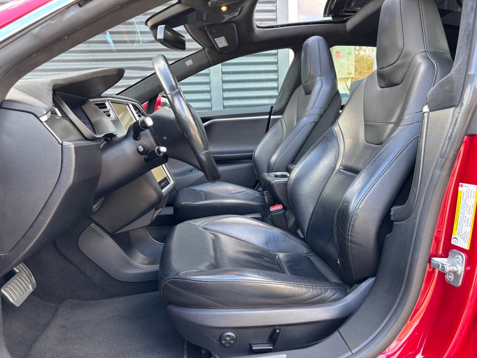 Tesla Model S P85D 5d