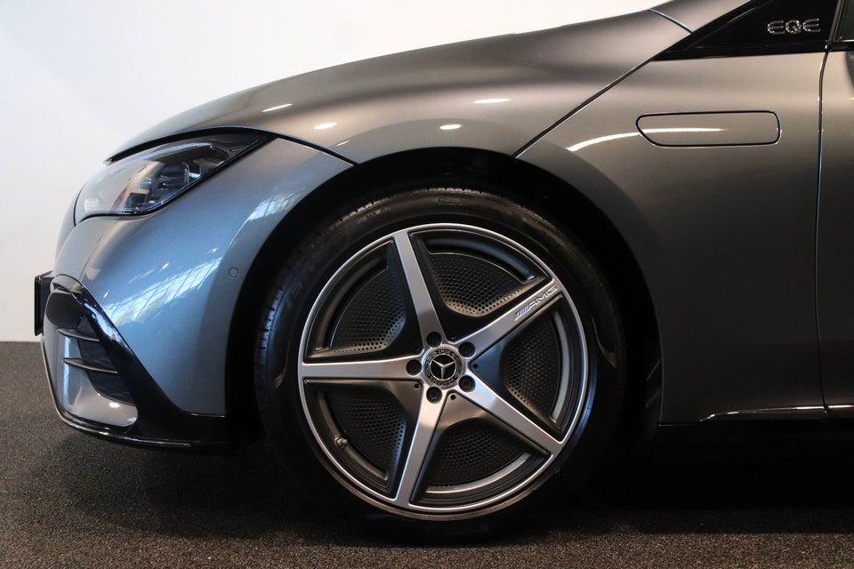 Mercedes EQE350 AMG Line 4d