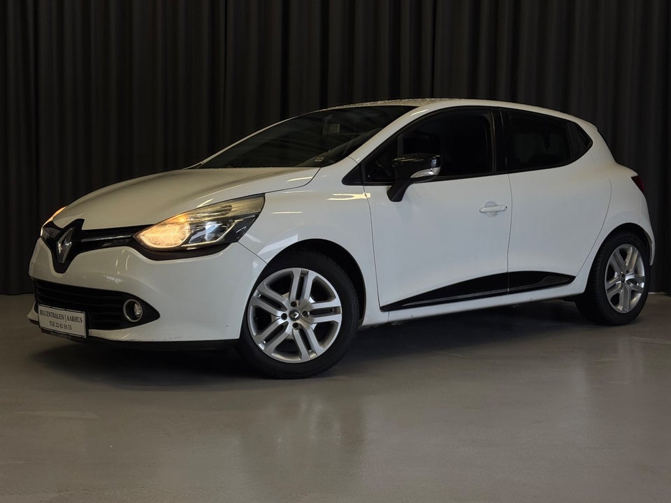Renault Clio IV 1,5 dCi 75 Expression 5d