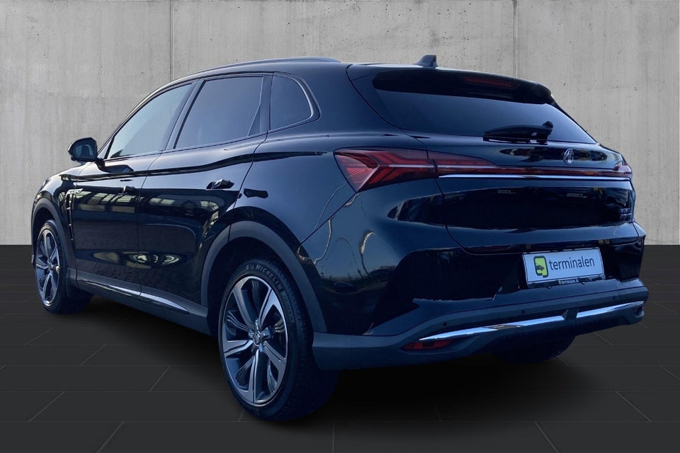 MG Marvel R Luxury 5d