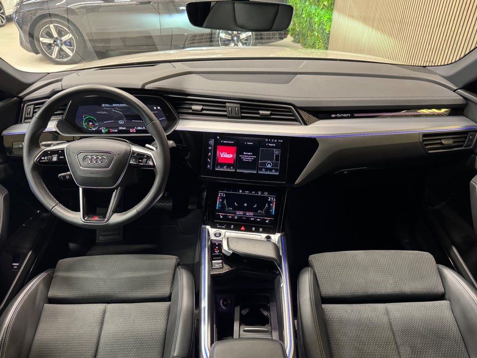 Audi e-tron 55 S-line Sportback quattro 5d