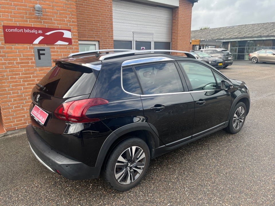 Peugeot 2008 1,6 BlueHDi 100 Allure Sky 5d