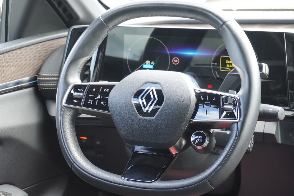 Renault Megane E-Tech 60 Iconic 5d