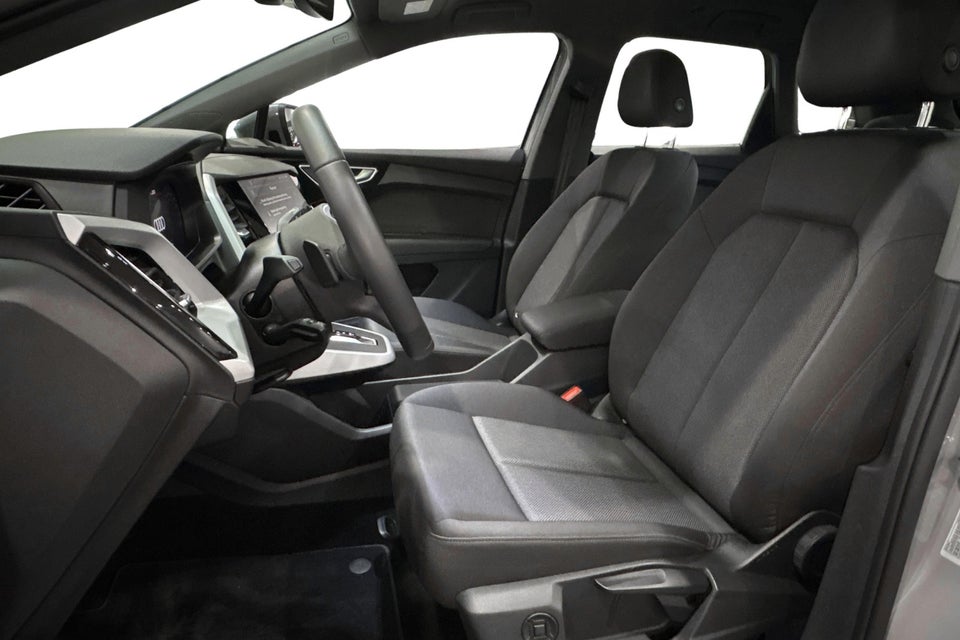 Audi Q4 e-tron 45 Progress 5d