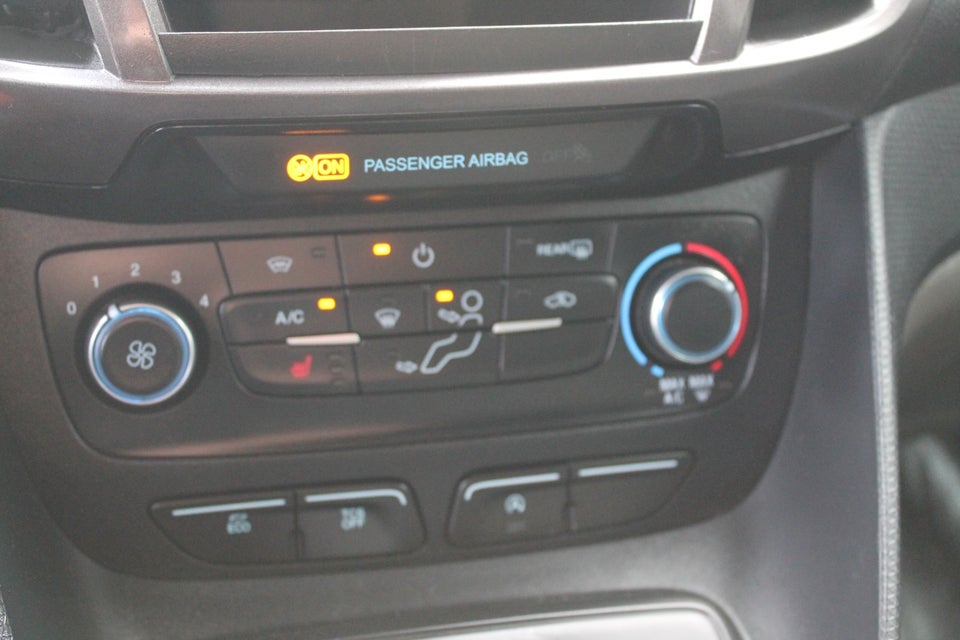 Ford Transit Connect 1,5 EcoBlue Active aut. kort