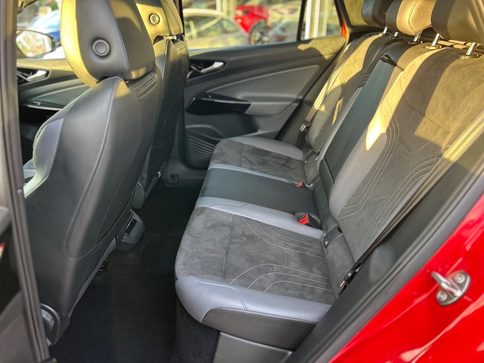 VW ID.4 77 Pro Performance 5d