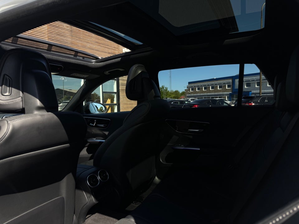 Mercedes C300 e 2,0 AMG Line stc. aut. 5d