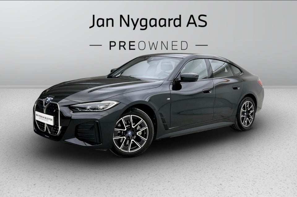 BMW i4 eDrive35 Charged 5d