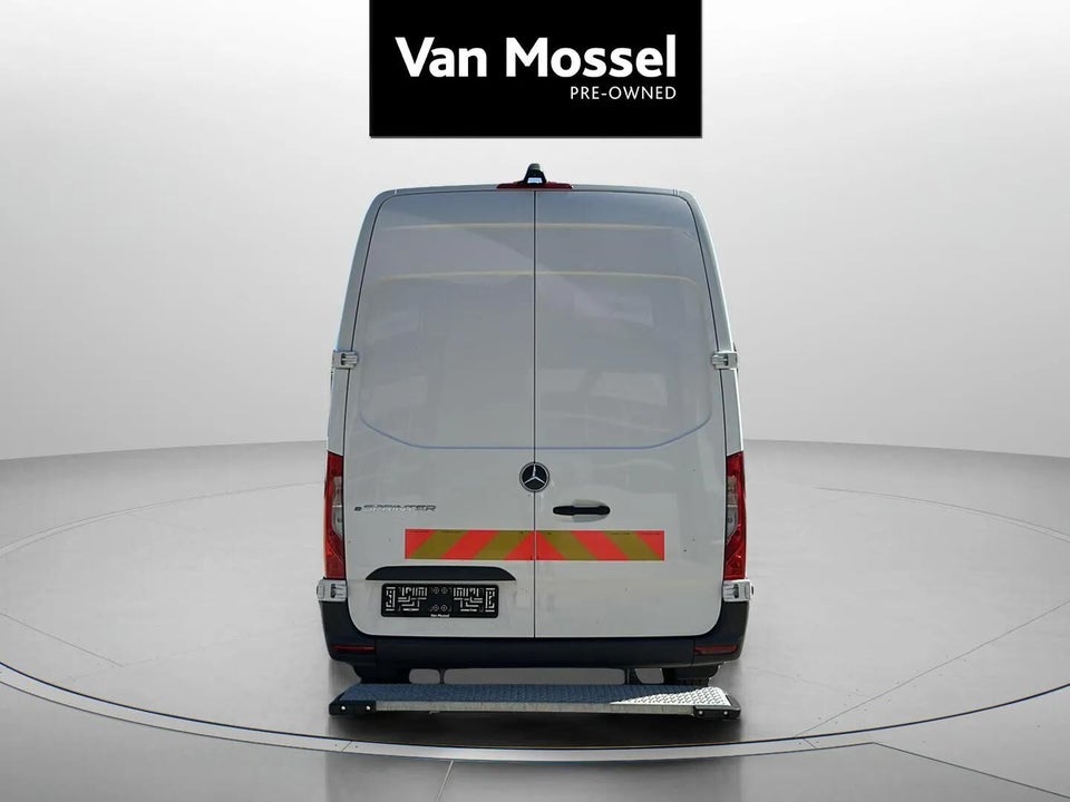 Mercedes eSprinter 420 113 A3 Kassevogn PRO