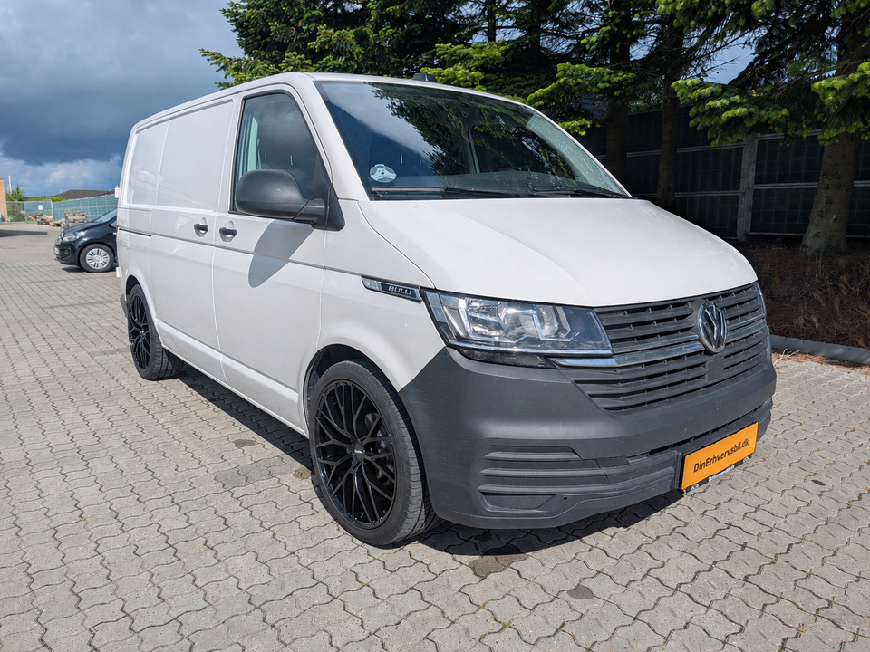 VW Transporter 2,0 TDi 150 Kassevogn DSG kort