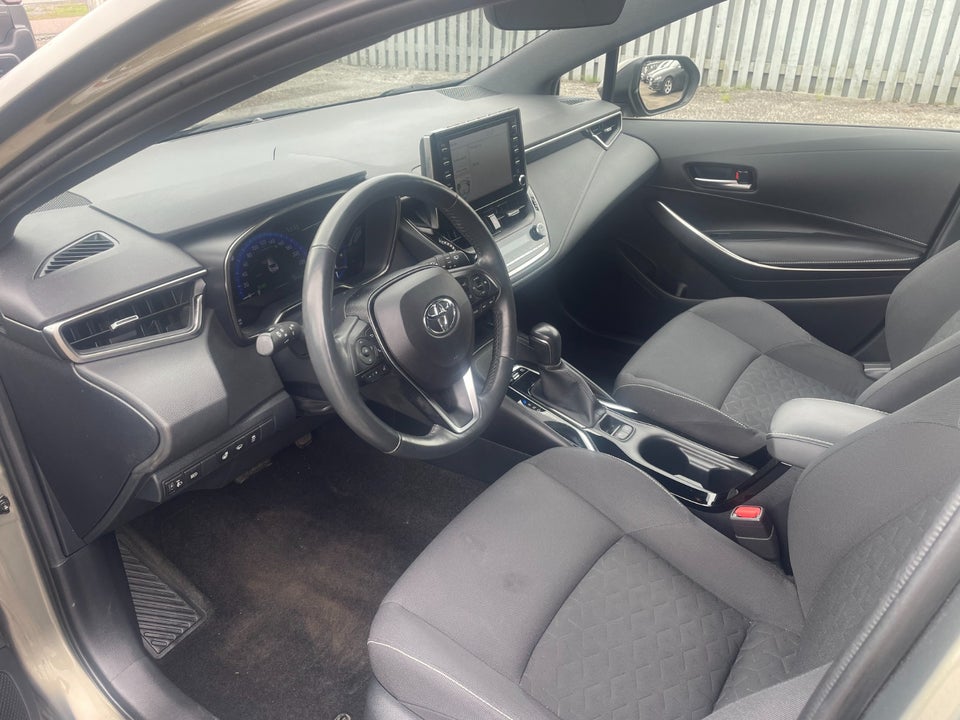 Toyota Corolla 1,8 Hybrid H3 Smart MDS 5d