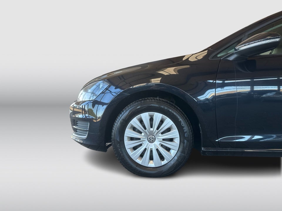 VW Golf VII 1,2 TSi 85 Startline Variant BMT 5d