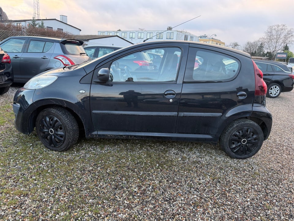 Peugeot 107 1,0 Active 5d