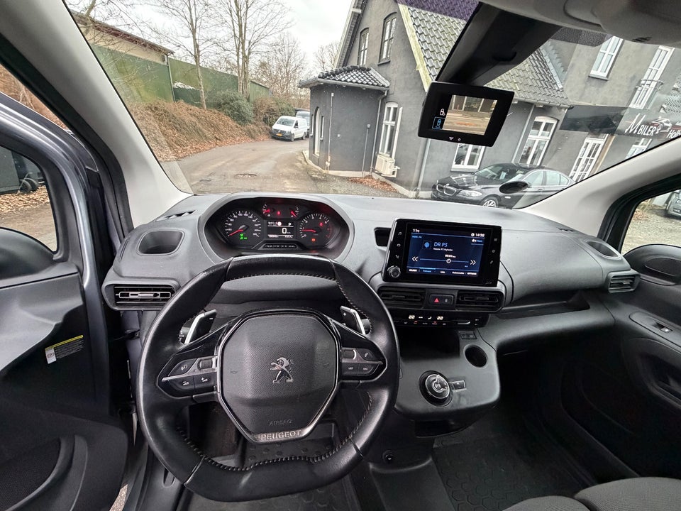 Peugeot Partner 1,5 BlueHDi 130 L2V2 Ultimate EAT8 Van