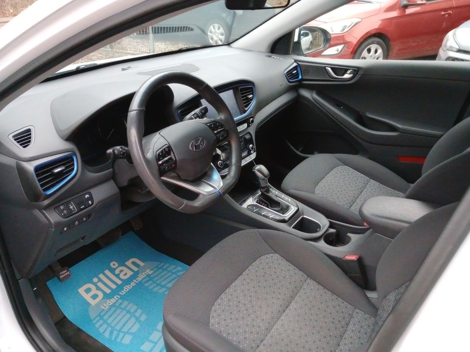 Hyundai Ioniq 1,6 HEV Trend DCT 5d