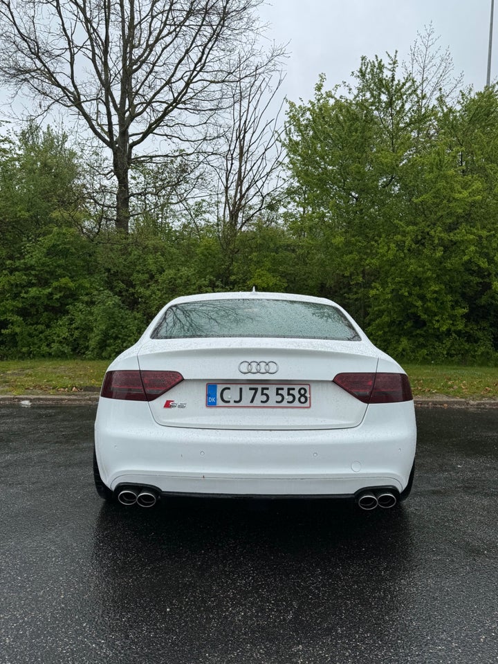 Audi S5 4,2 FSi Coupé quattro S-tr. 2d