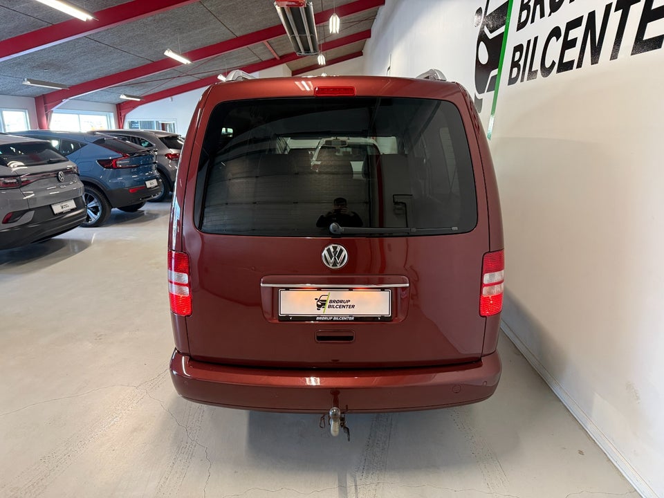 VW Caddy Maxi 1,6 TDi 102 Comfortline BMT 4d