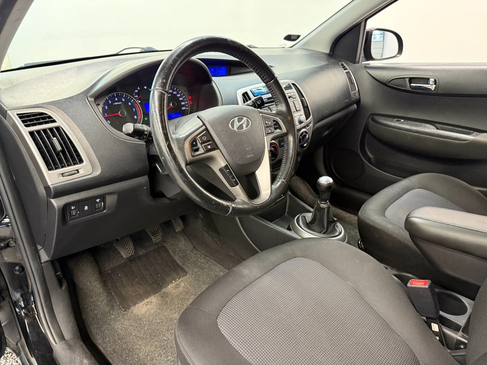 Hyundai i20 1,25 Classic Go! 5d