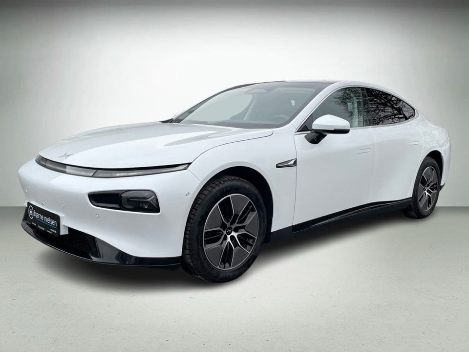 Xpeng P7 Long Range 4d