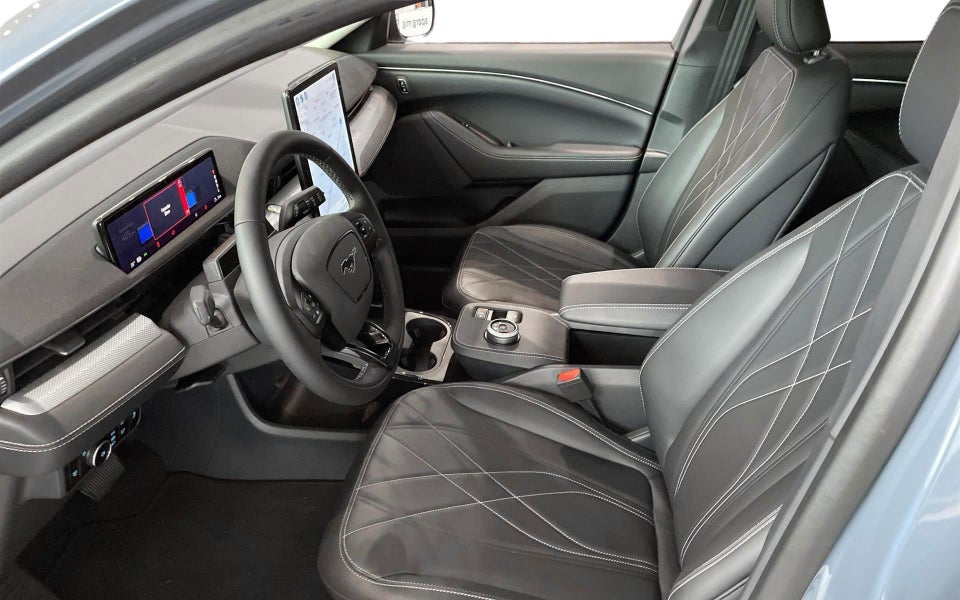 Ford Mustang Mach-E 75 Standard Range 5d