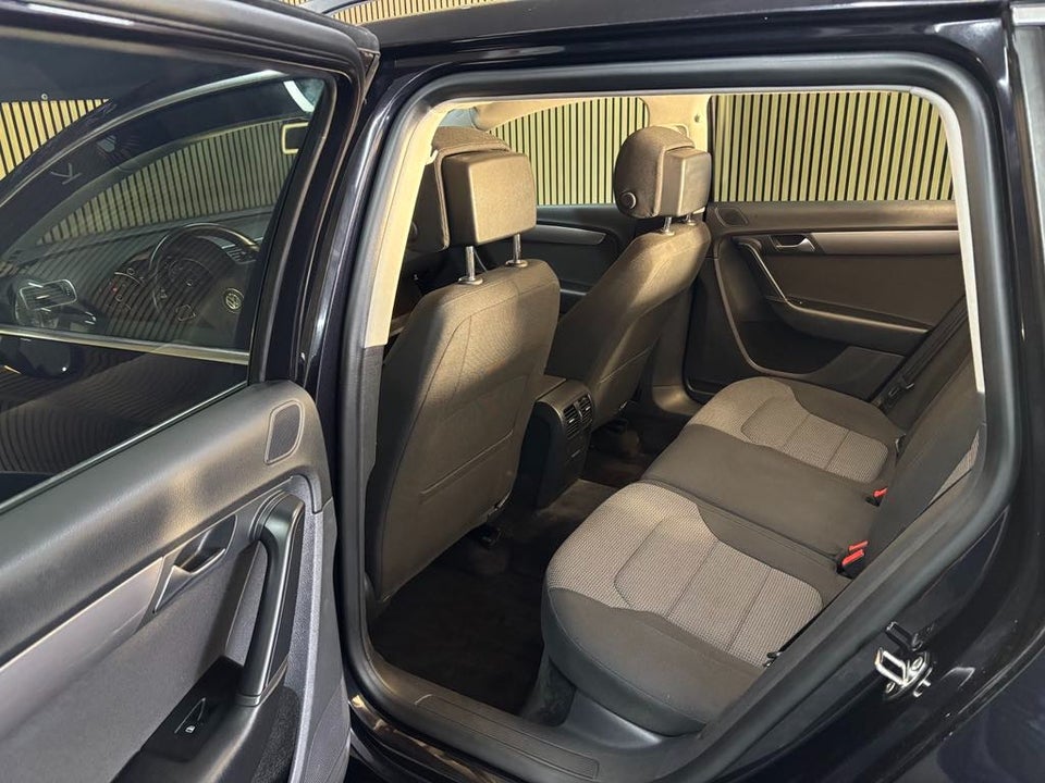 VW Passat 1,6 TDi 105 Comfortline Variant BMT 5d