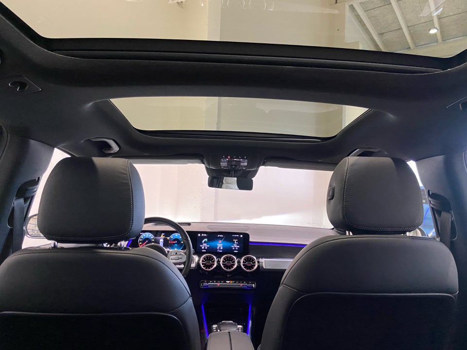 Mercedes EQB300 AMG Line 4Matic 5d