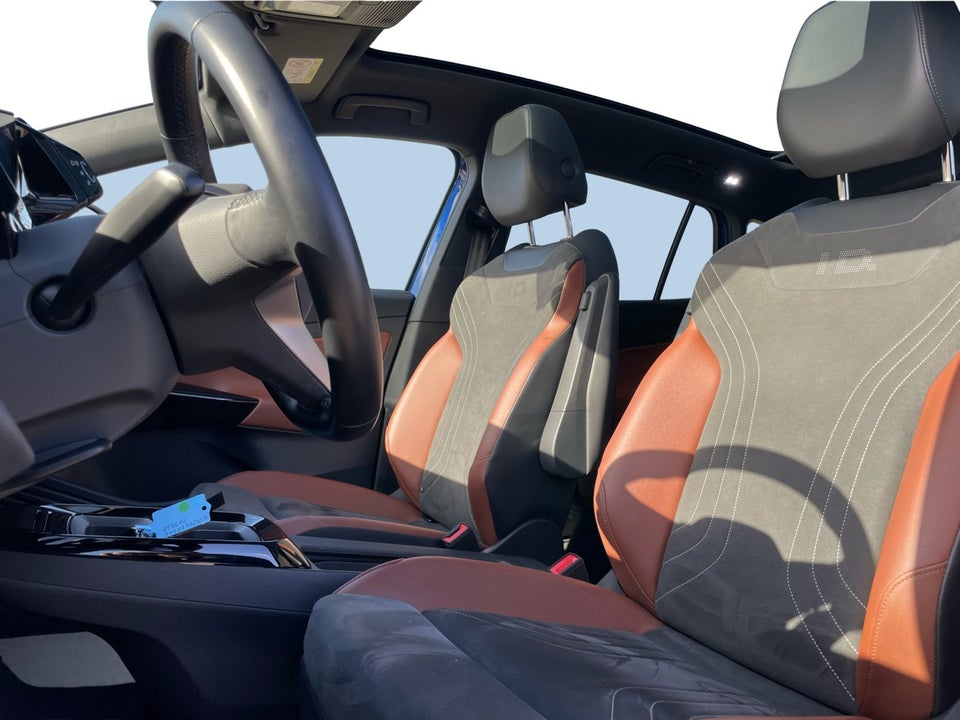 VW ID.4 77 Pro Performance Tech 5d