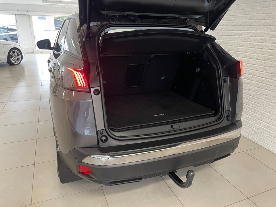 Peugeot 3008 1,6 Hybrid Allure Pack EAT8 5d