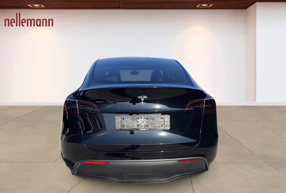 Tesla Model Y RWD 5d