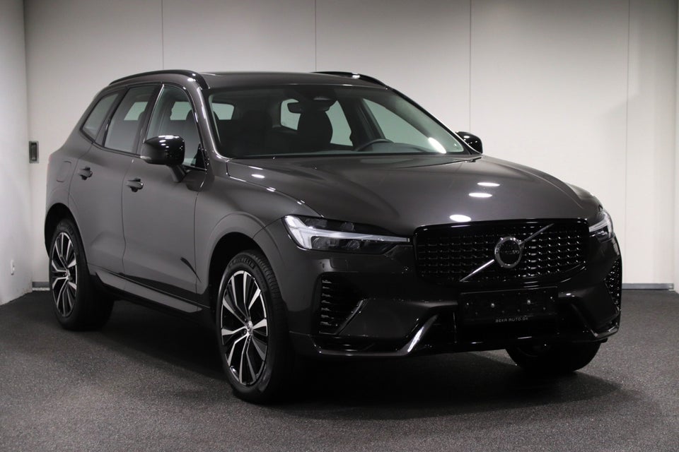 Volvo XC60 2,0 T6 ReCharge Plus Dark aut. AWD 5d